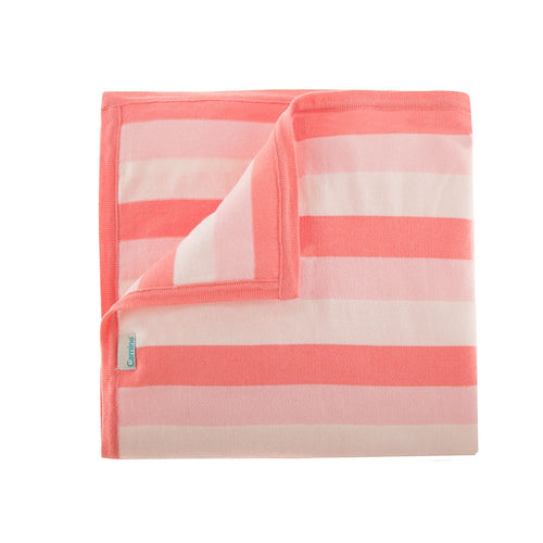 cobija tejida rosada