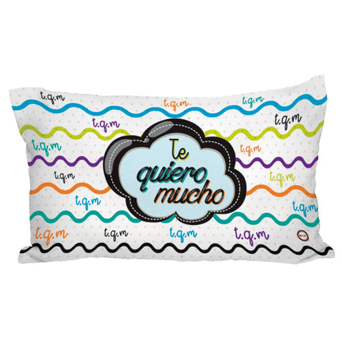 peluche rectangulo con la palabra tqm con lineas